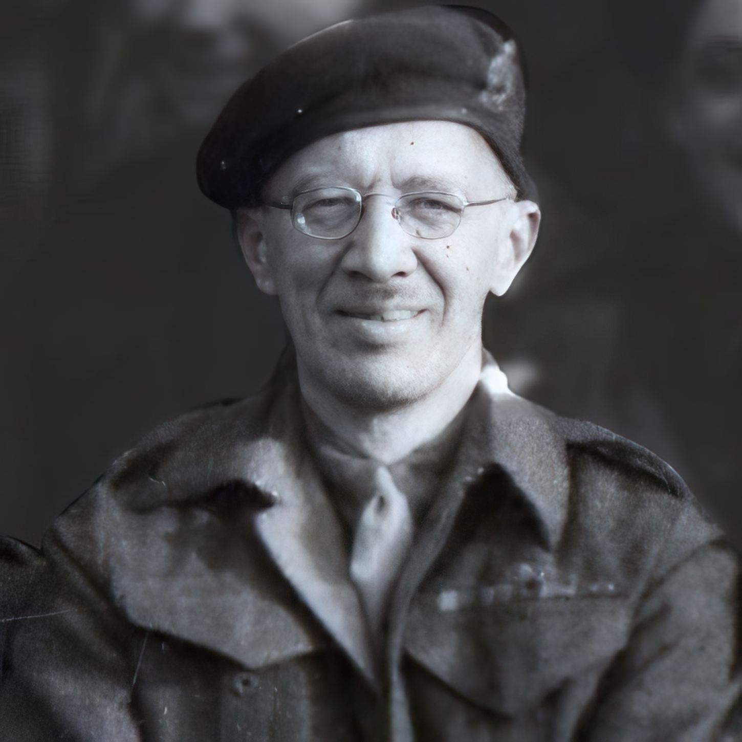 Le Major George Wiggan, Commandant Atelier No 2 des troupes de chars et Détachement de l’Atelier avancé Kangourous